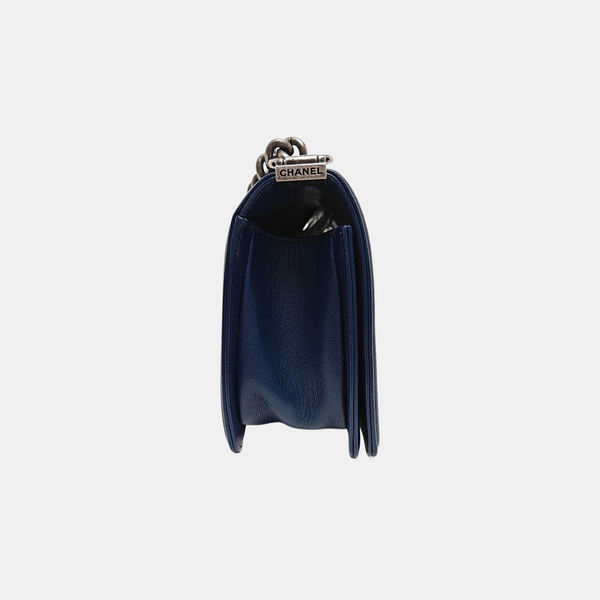 BOY CHANEL Medium Chevron Grained Calfskin Blue