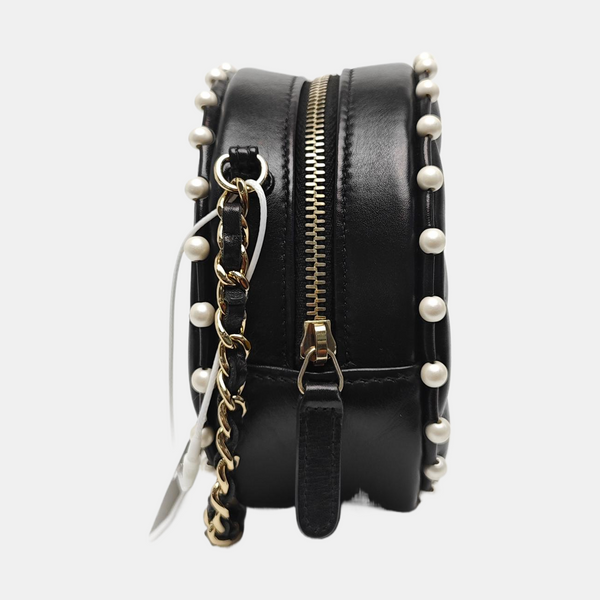 ROUND Quilted Calfskin Black