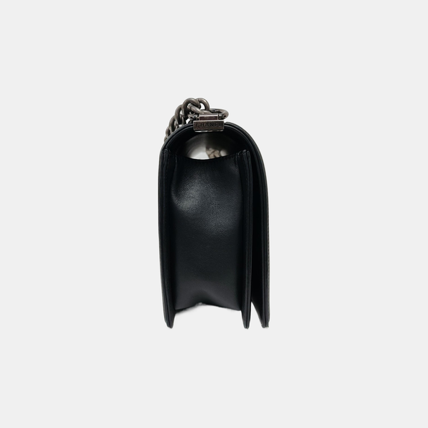 BOY CHANEL Large Chevron, Quilted Calfskin Black