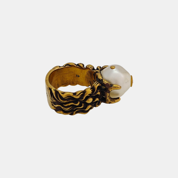 Metal Gold Ring HK 19