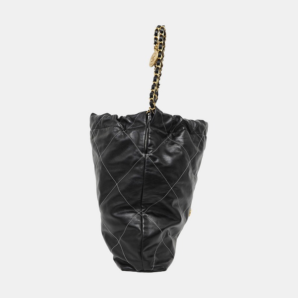CHANEL 22 Small Quilted Calfskin Black