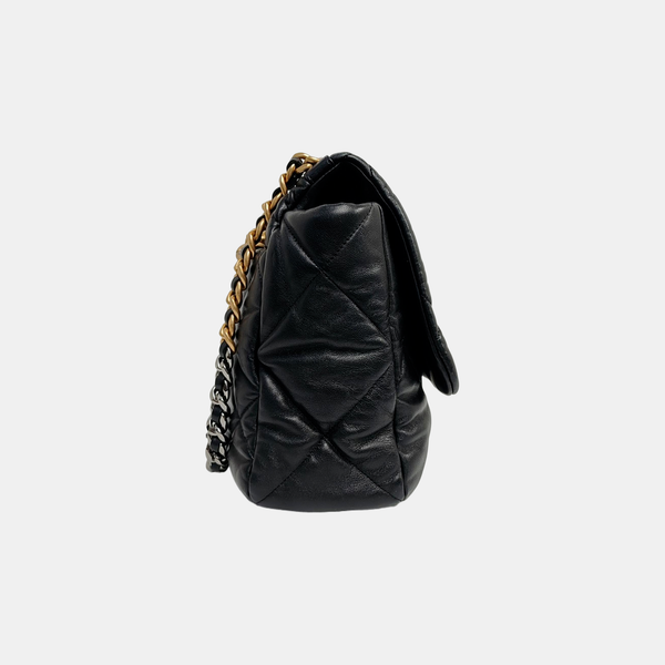 CHANEL 19 Maxi Quilted Lambskin Black