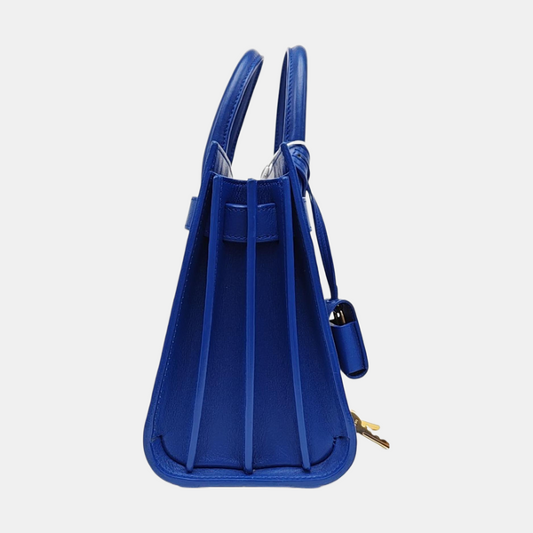 SAC DE JOUR Nano Calfskin Blue