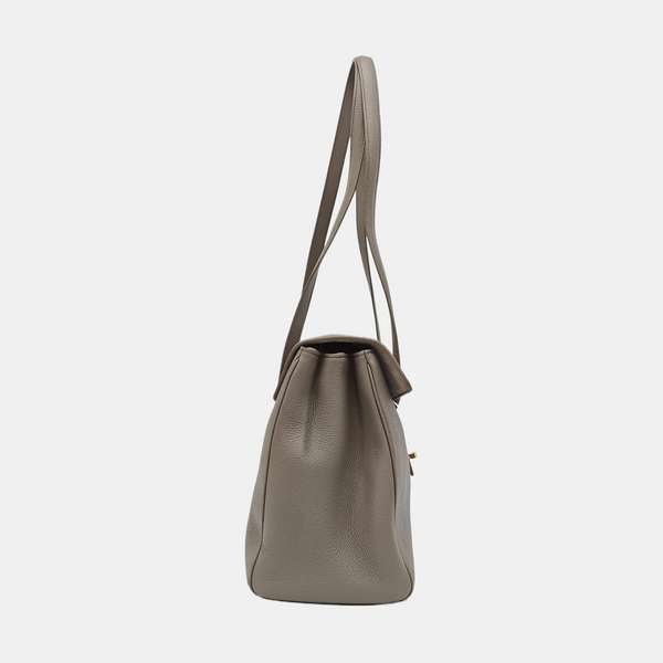 16 Medium Calfskin Gray