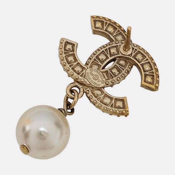 CC Logo Metal Gold Stud Earrings
