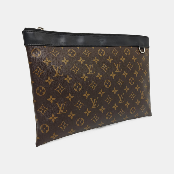 DISCOVERY GM Monogram Coated Canvas Brown