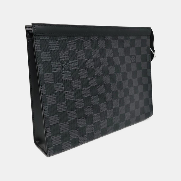 Pochette Voyag MM Damier Graphite Coated Canvas Gray