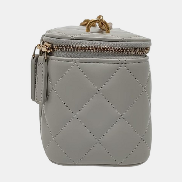 Authenticated pre-owned VANITY CASE Small Quilted Lambskin Gray - Shoulder Bag at Looply