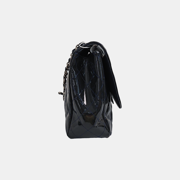 CLASSIC FLAP Jumbo Quilted Patent Leather Blue