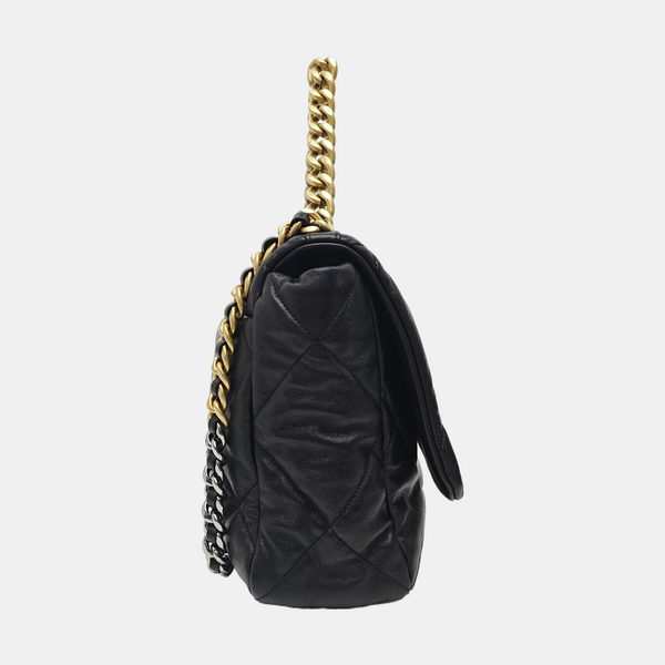 CHANEL 19 Maxi Quilted Lambskin Black