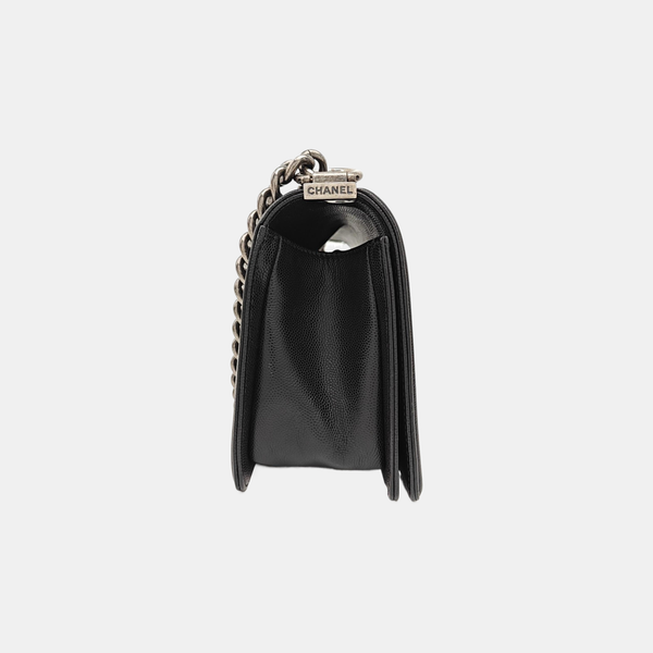 BOY CHANEL Medium Quilted Calfskin Black