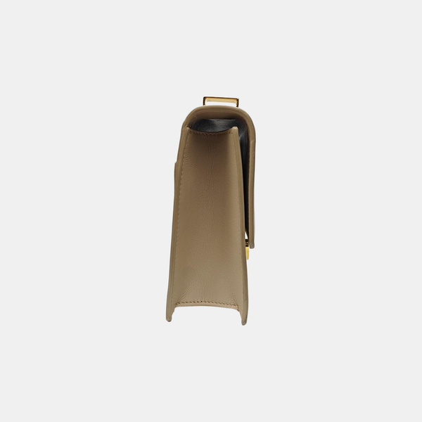 30 Montaigne Calfskin Beige