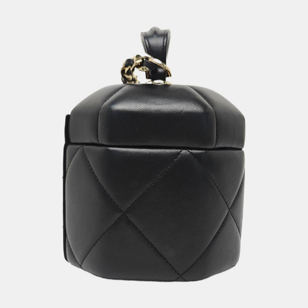VANITY CASE Small Quilted Lambskin Black