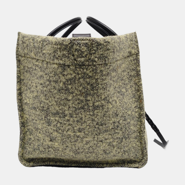 Authenticated pre-owned LUGGAGE Felt Green - Top Handle Bag at Looply