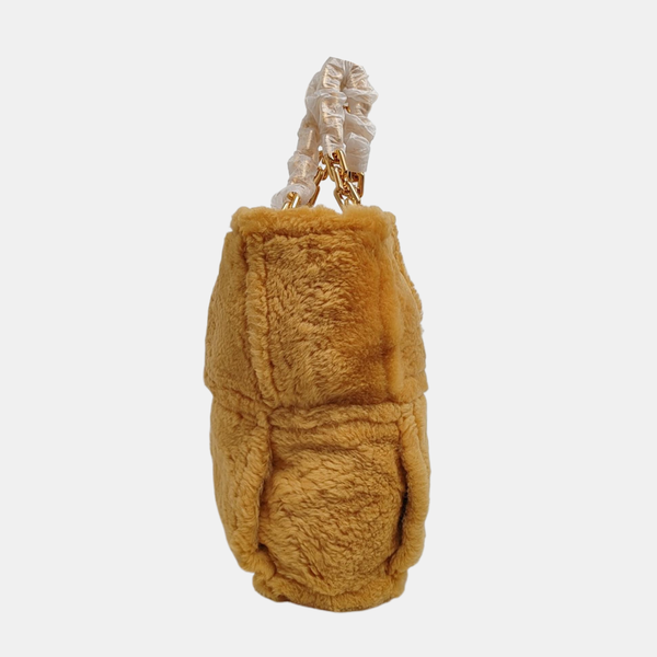 The Chain Fur Yellow
