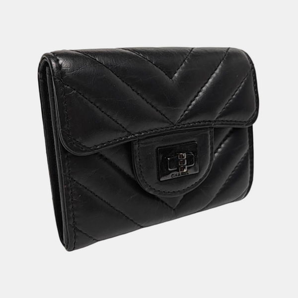 2.55 Chevron Calfskin Black Wallet