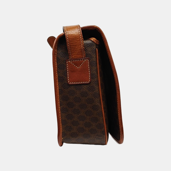 Authenticated pre-owned MACADAM BLASON TRIOMPHE Coated Canvas Brown - Shoulder Bag at Looply