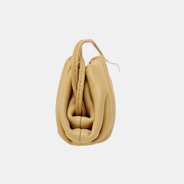 The Pouch Calfskin Beige