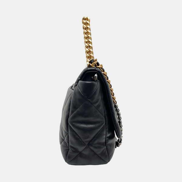CHANEL 19 Maxi Quilted Lambskin Black