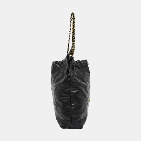 CHANEL 22 Small Quilted Calfskin Black