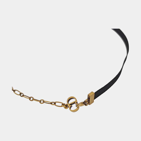 J'adior Metal Black Necklace
