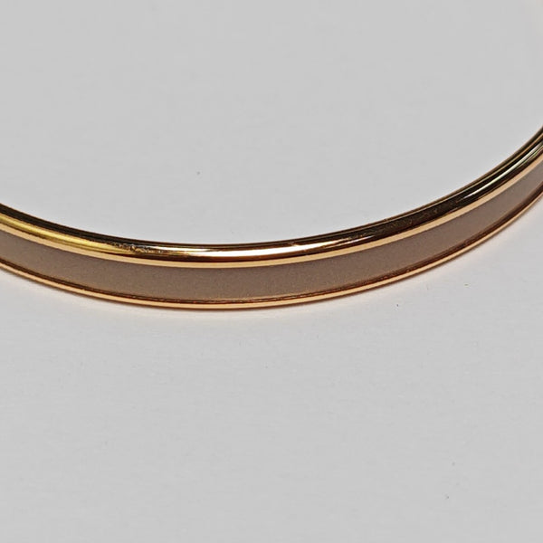 Email Metal Beige Bangle