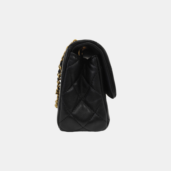 CLASSIC FLAP Mini Quilted Lambskin Black