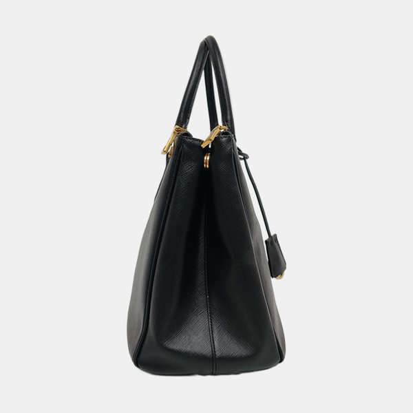 Authenticated pre-owned Galleria Calfskin Black - Shoulder Bag at Looply