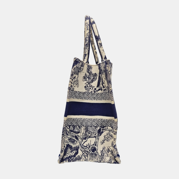 Authenticated pre-owned Book Tote Medium Canvas Blue - Tote Bag at Looply