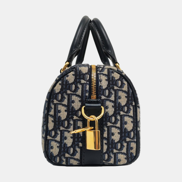Groove 16 Oblique Canvas Blue