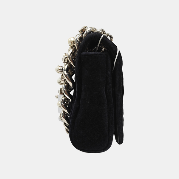Matelassé Quilted Velvet Black