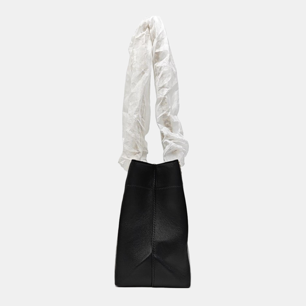 DUTY FREE North-South Calfskin Black
