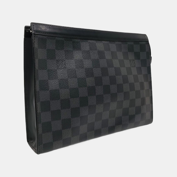 Pochette Voyag MM Damier Graphite Coated Canvas Gray