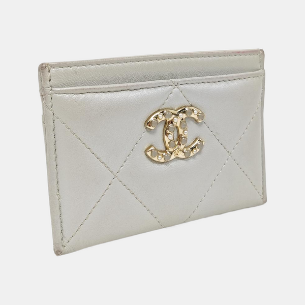 CHANEL 19 Small Quilted Lambskin Gray Wallet