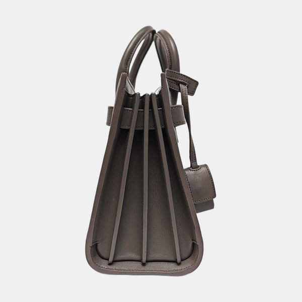 SAC DE JOUR Nano Calfskin Gray