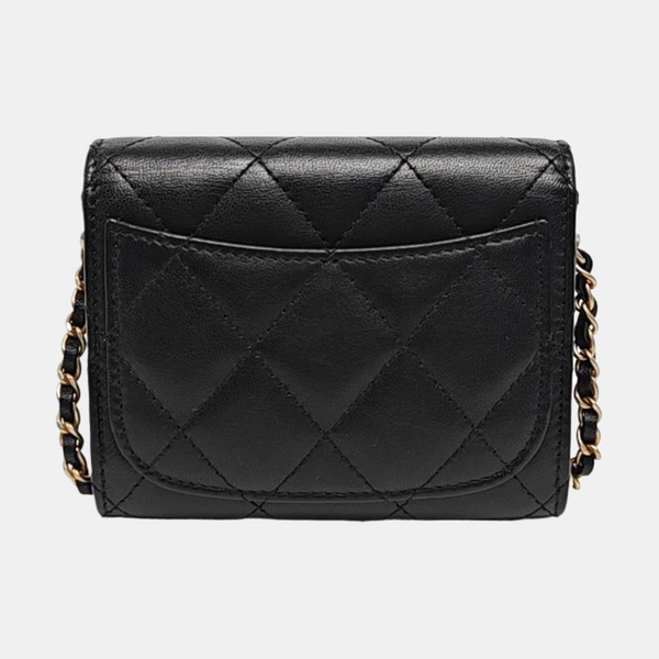 Authenticated pre-owned CLASSIC FLAP Quilted Lambskin Black - Crossbody Bag at Looply