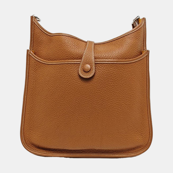 Evelyne 29 Clemence Brown