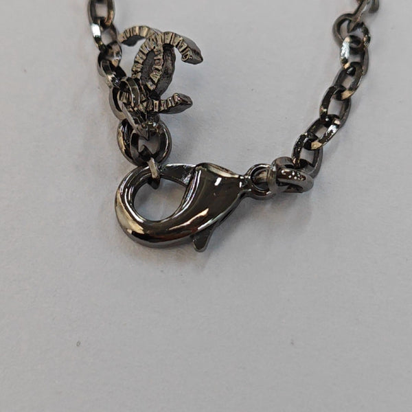 Metal Gray Necklace