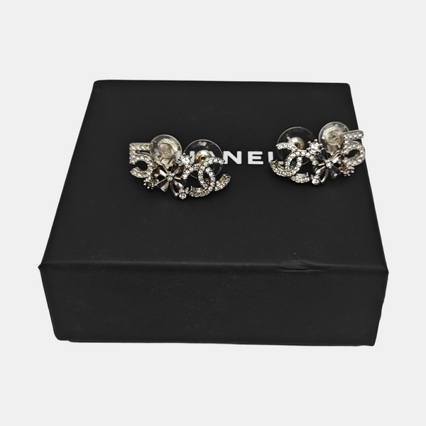 Metal Silver Clip On Earrings