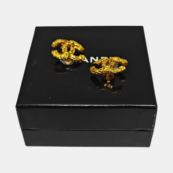 Metal Gold Clip On Earrings