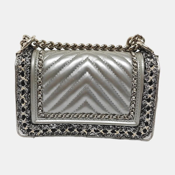 BOY CHANEL Small Chevron Calfskin Gray