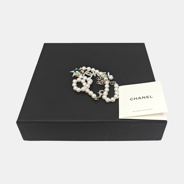 Faux Pearl White Necklace