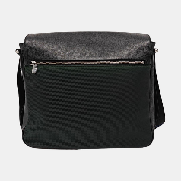 VIKTOR Calfskin Black