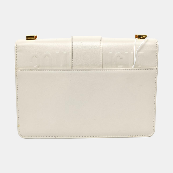 Authenticated pre-owned 30 Montaigne Calfskin White - Shoulder Bag at Looply
