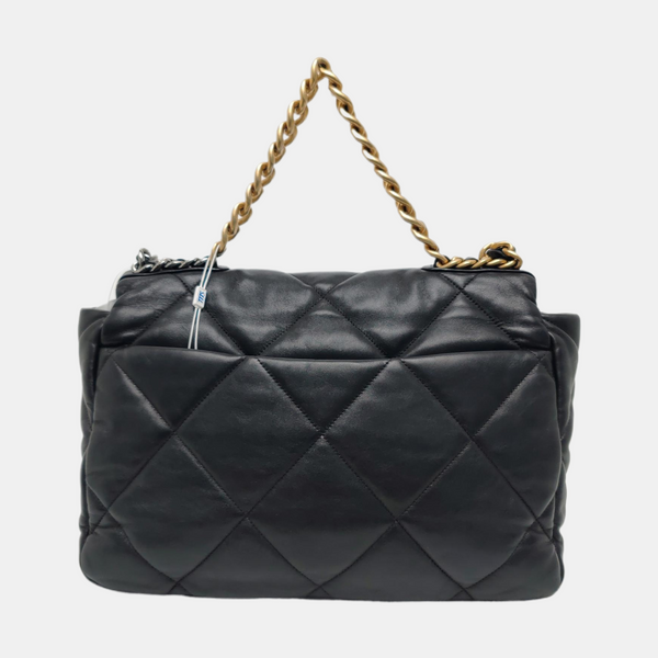 CHANEL 19 Maxi Quilted Lambskin Black