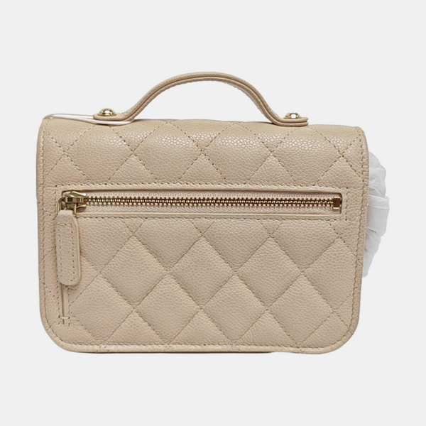 BUSINESS AFFINITY Quilted Grained Calfskin White