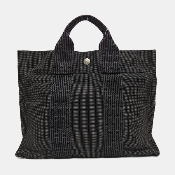Her Line Small Canvas Gray