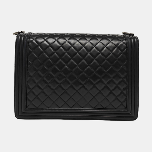BOY CHANEL Maxi Quilted Lambskin Black