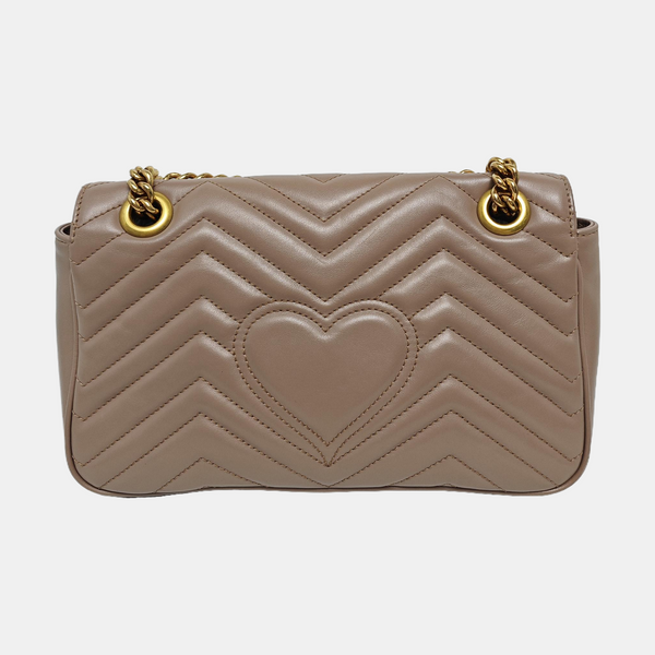 Authenticated pre-owned GG Marmont Medium Quilted Calfskin Grey - Shoulder Bag at Looply