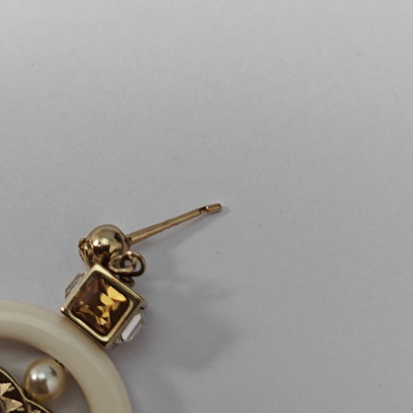 Metal Gold Stud Earrings